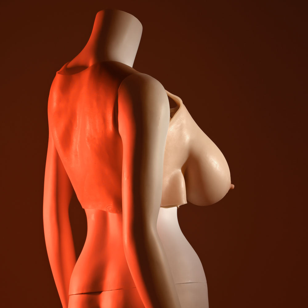 Gender X UNDERGARMENTS - PLATE E-CUP - Light -  Wearable Breasts - E-Cup Size